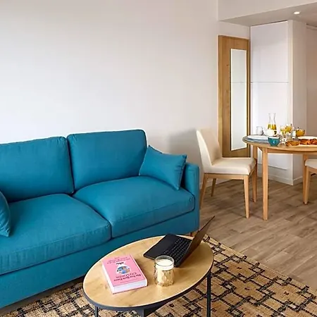 Aparthotel Quality 3*