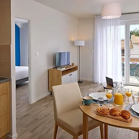 Quality Aparthotel 3*
